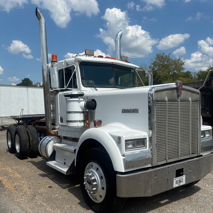 1996 KENWORTH W900
