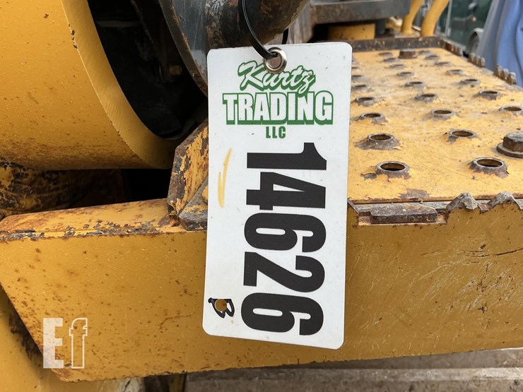 2018-deere-655k-image-24