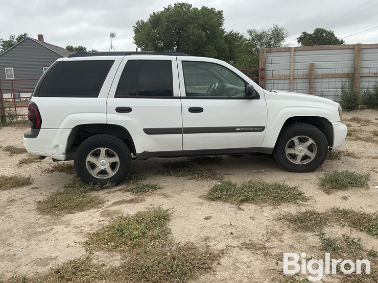 2004-chevrolet-trailblazer-image-4