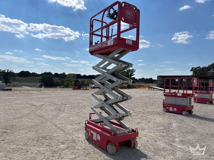 scissor-lift-image-2