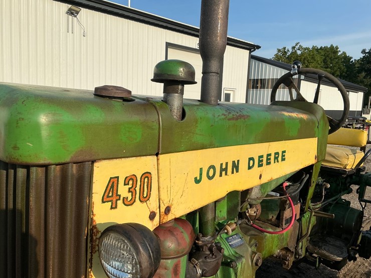 1959-john-deere-430-image-9