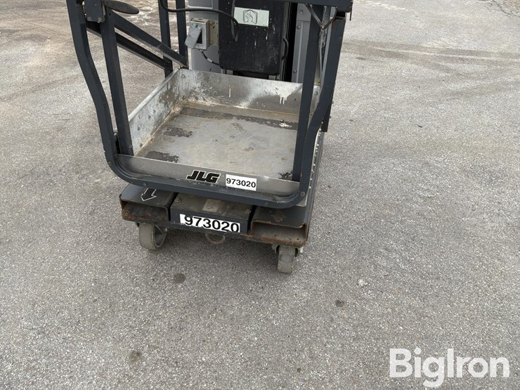 2017-jlg-20mvl-image-10