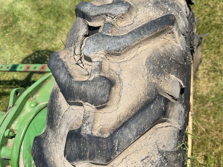 john-deere-gp-image-16