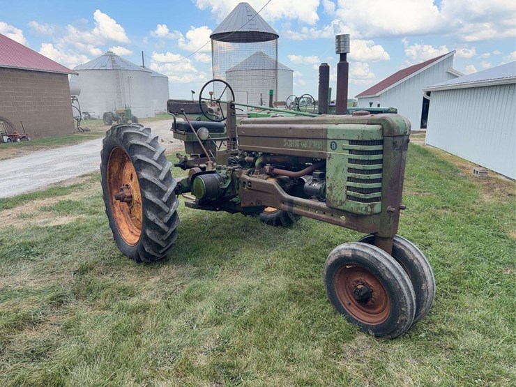 john-deere-b-image-7