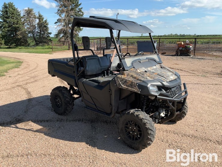 2021-pioneer-4x4-image-3