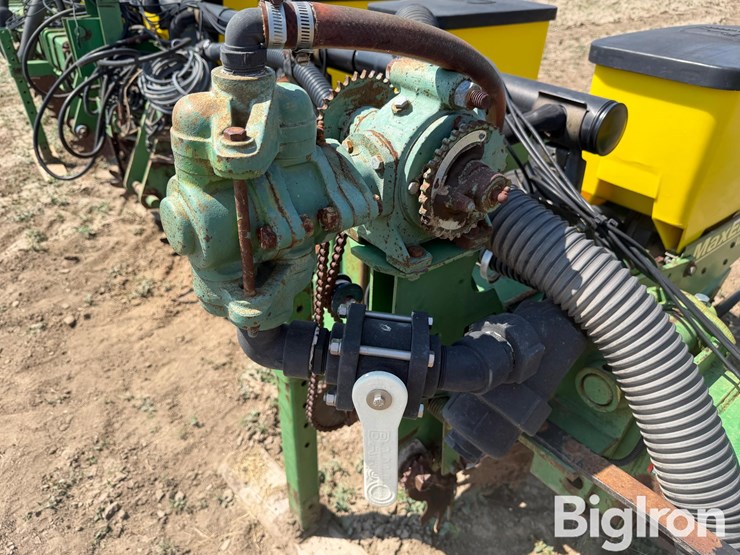 john-deere-1710-image-12
