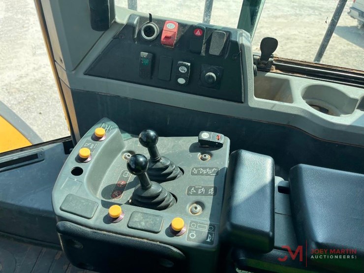 2021-caterpillar-980m-image-22