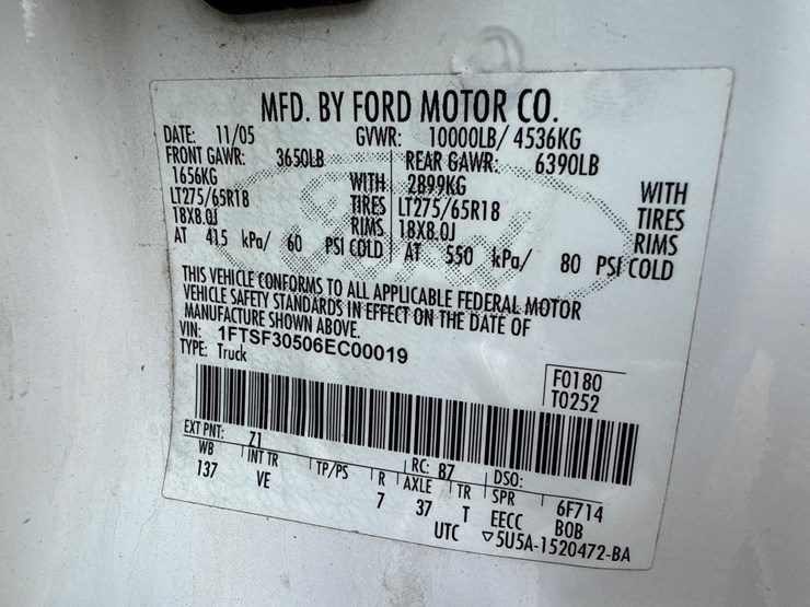 2006-ford-f350-image-25
