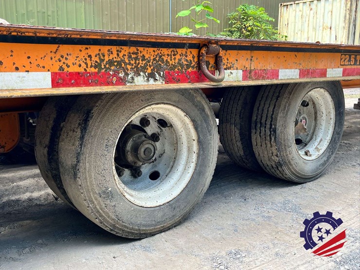2013-better-built-22.5t-dual-t/a-equipment-trailer-image-10