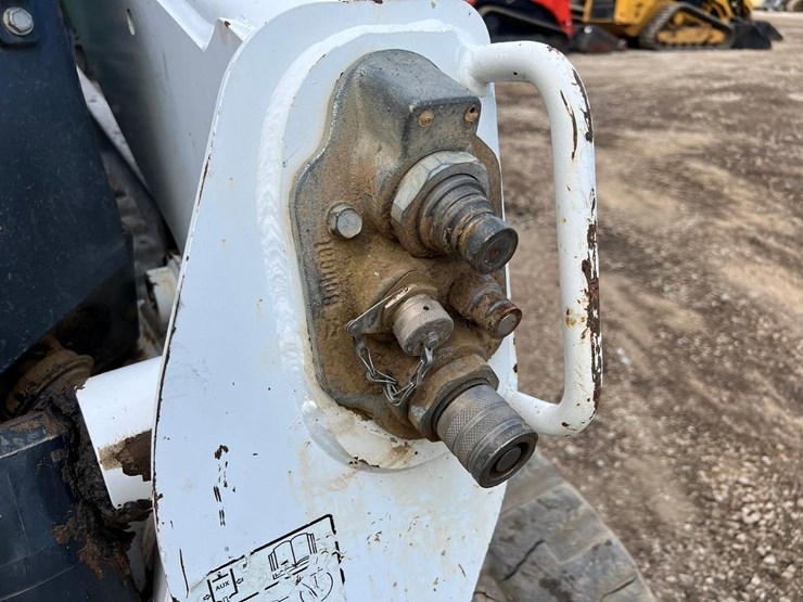 2019-bobcat-t770-image-14