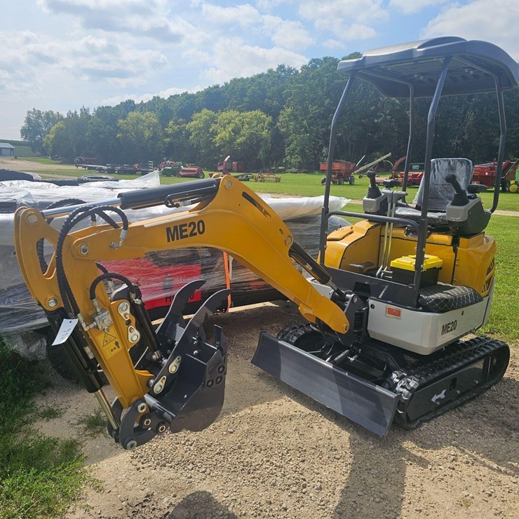 Unused SD Launch ME20 Mini Excavator