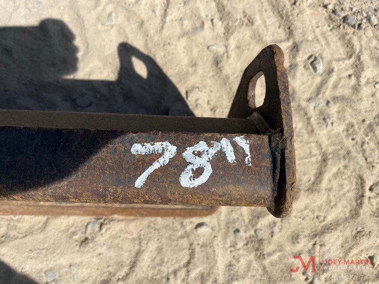 2017-caterpillar-305.5e2-cr-image-7