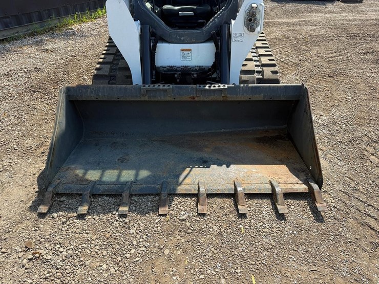 2019-bobcat-t595-image-9