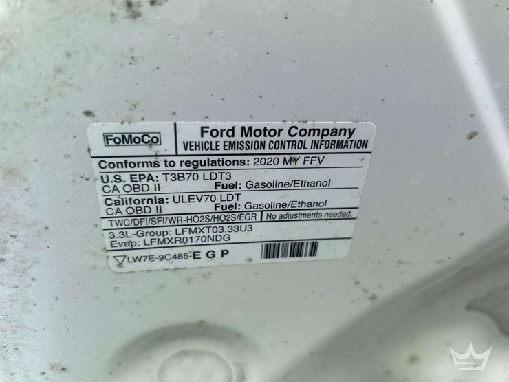 2020-ford-explorer-image-10