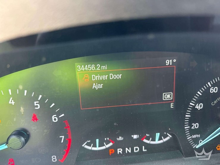 2020-ford-explorer-image-7