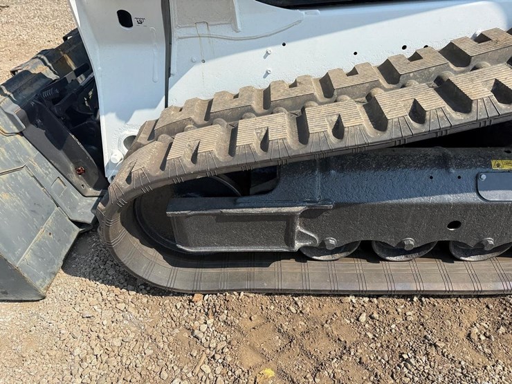 2019-bobcat-t595-image-18
