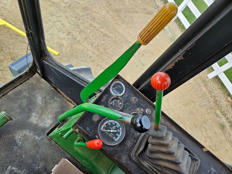 john-deere-5460-image-40