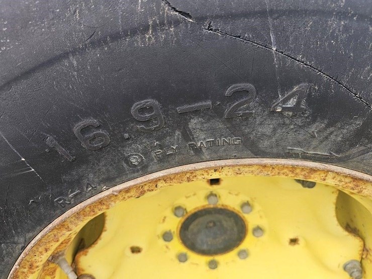 john-deere-5205-image-9