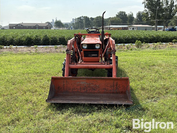 1983-kubota-l275-image-2