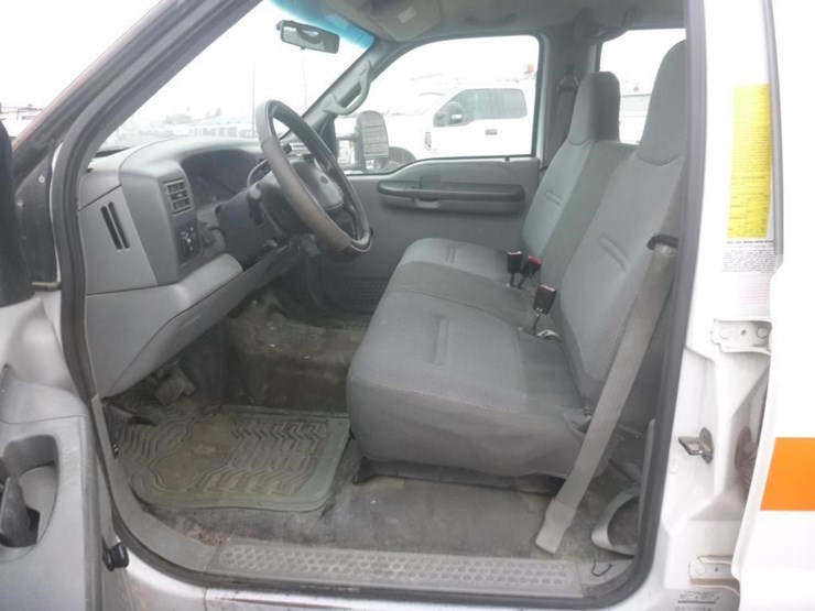 2002-ford-f350-image-10