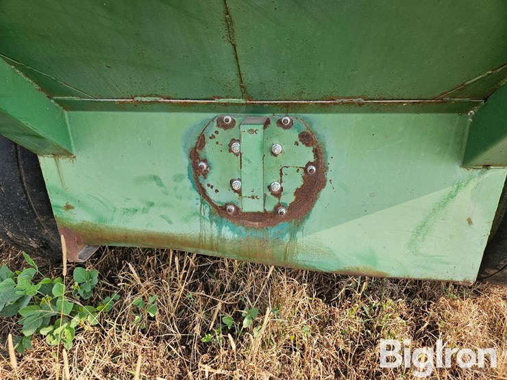 john-deere-400-image-19