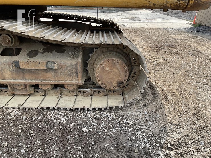2015-deere-350g-lc-image-9