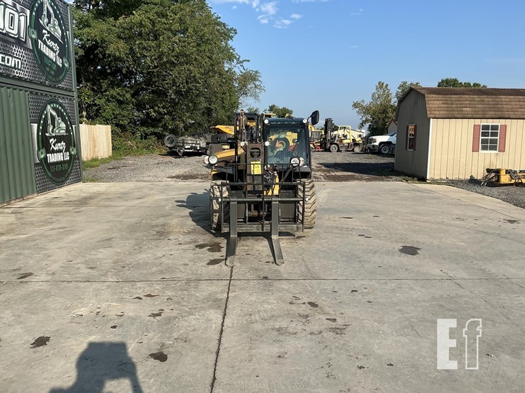 2018-caterpillar-th255c-image-7