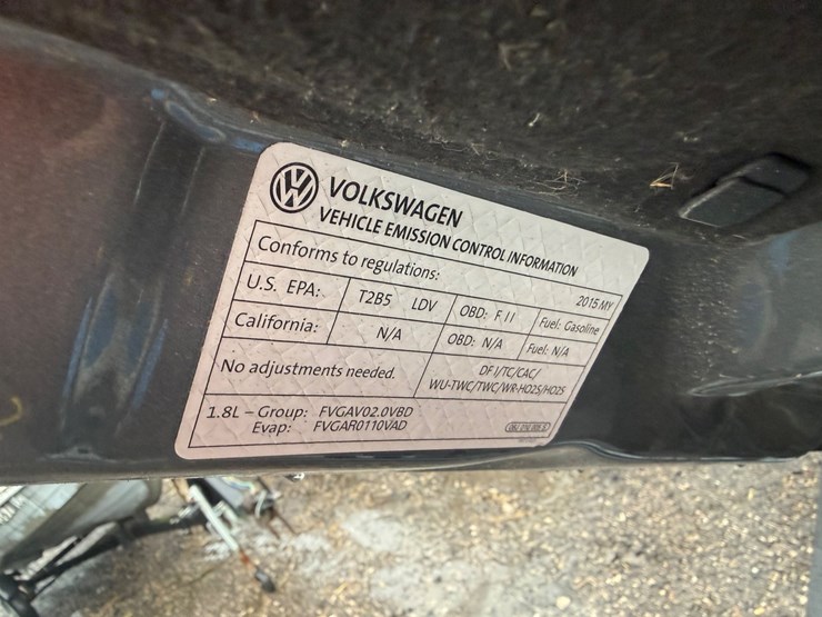 #55-•-2015-volkswagen-jetta-image-25