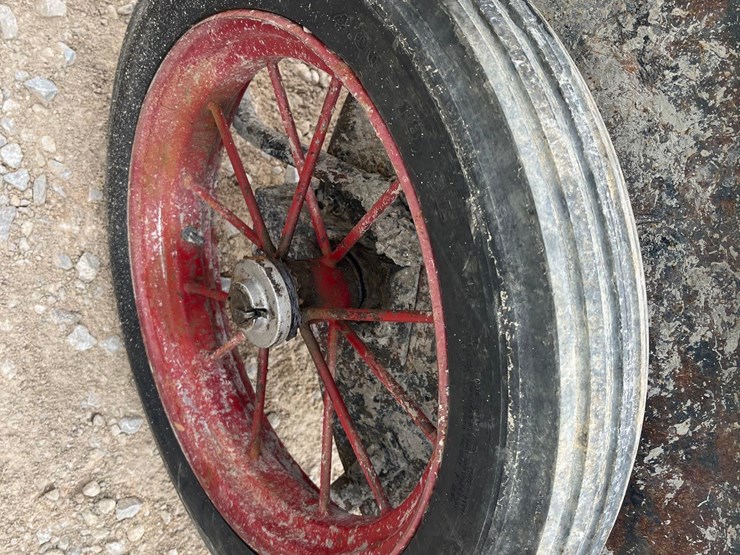 garbro-706r-standard-buggy-image-5