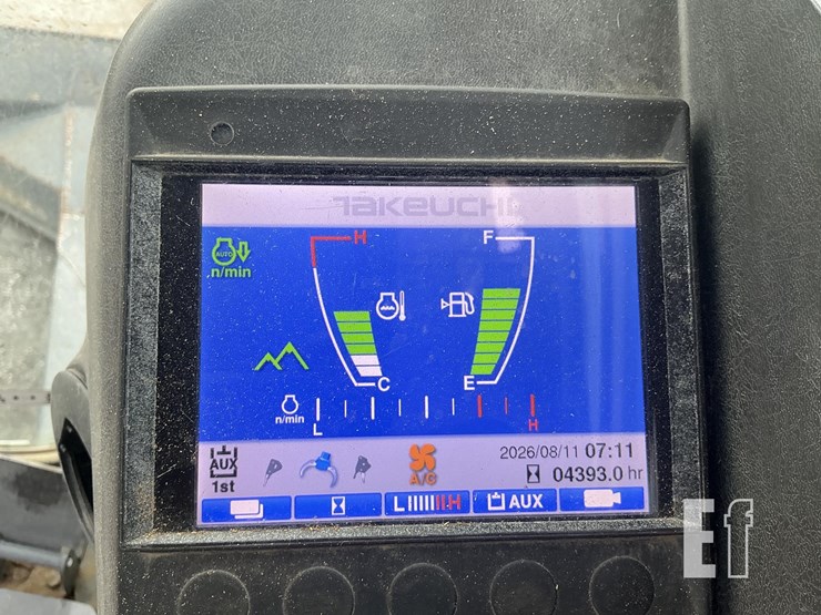 2021-takeuchi-tb290-image-16