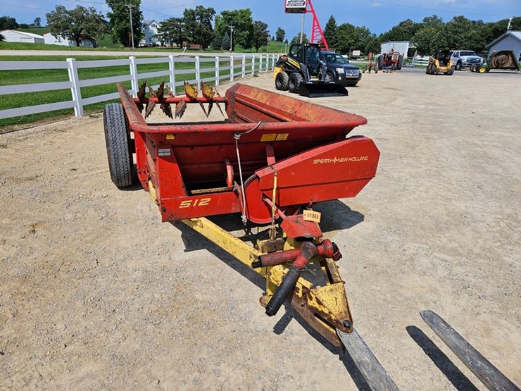 new-holland-512-image-8