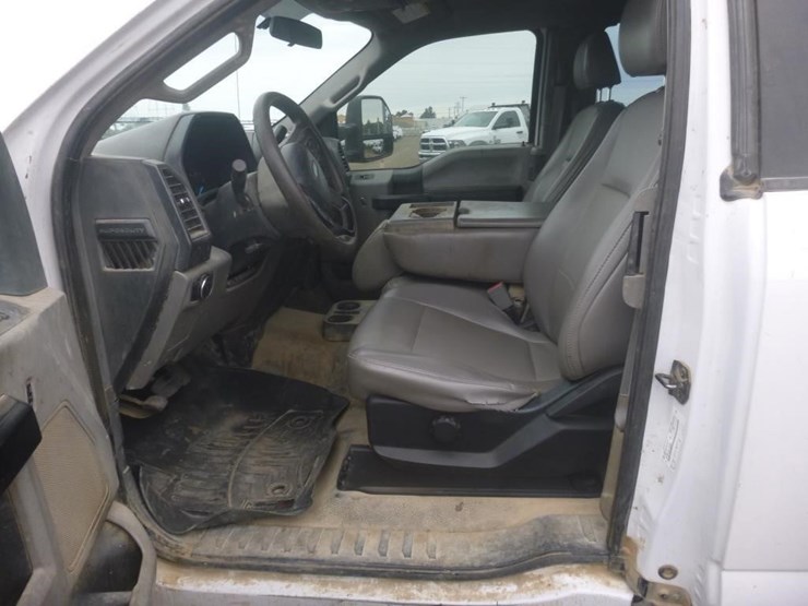 2019-ford-f350-image-11