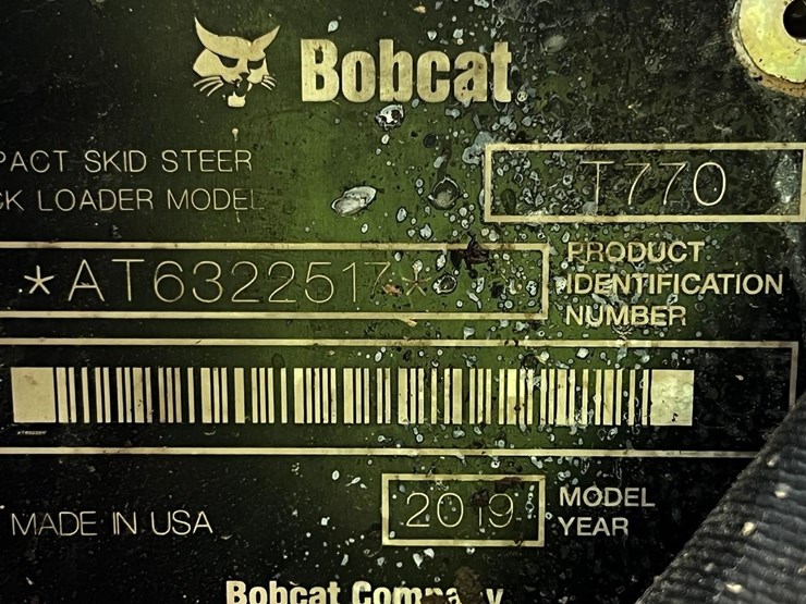 2019-bobcat-t770-image-31