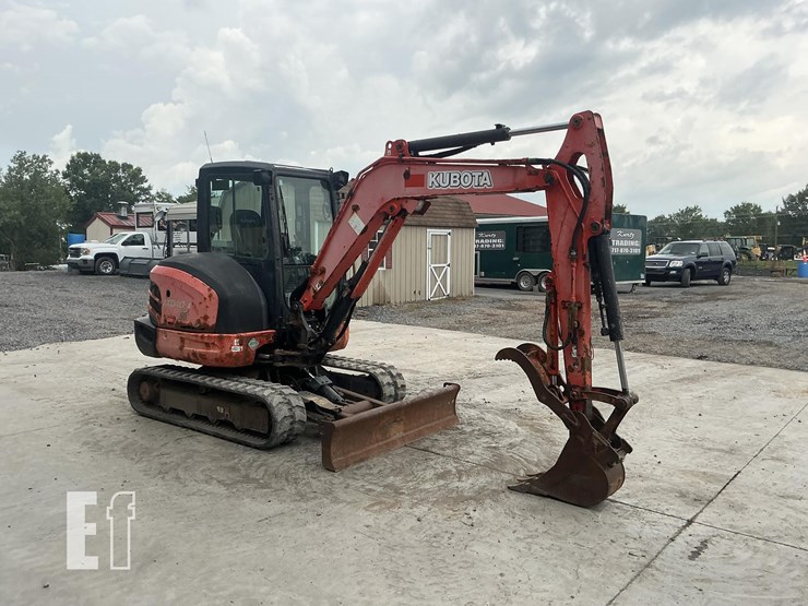 2014-kubota-kx040-4-image-6