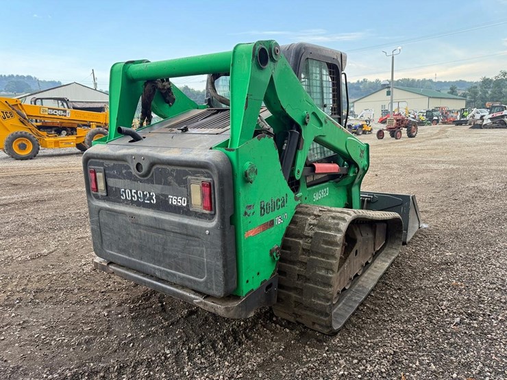 2013-bobcat-t650-image-4