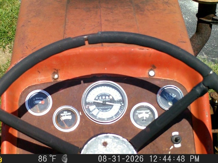 1967-massey-ferguson-165-image-18