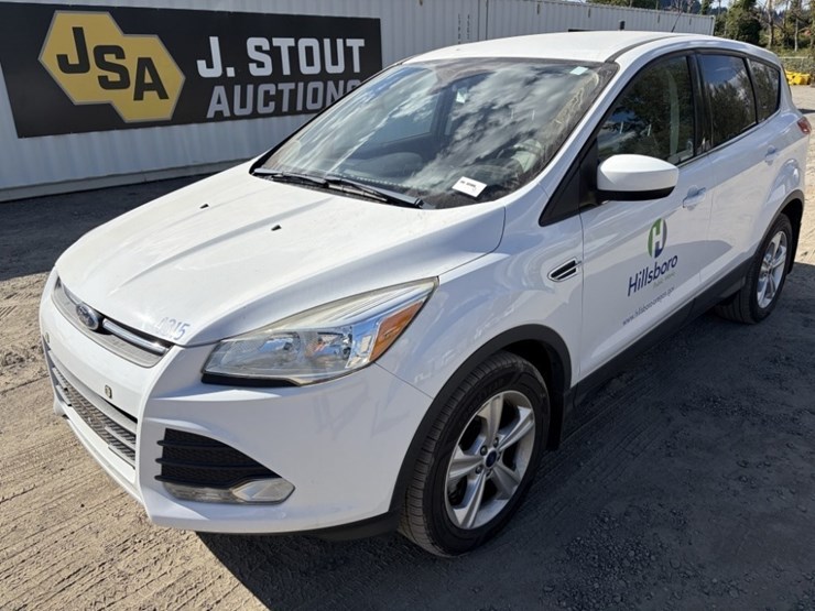 2015-ford-escape-se-image-1