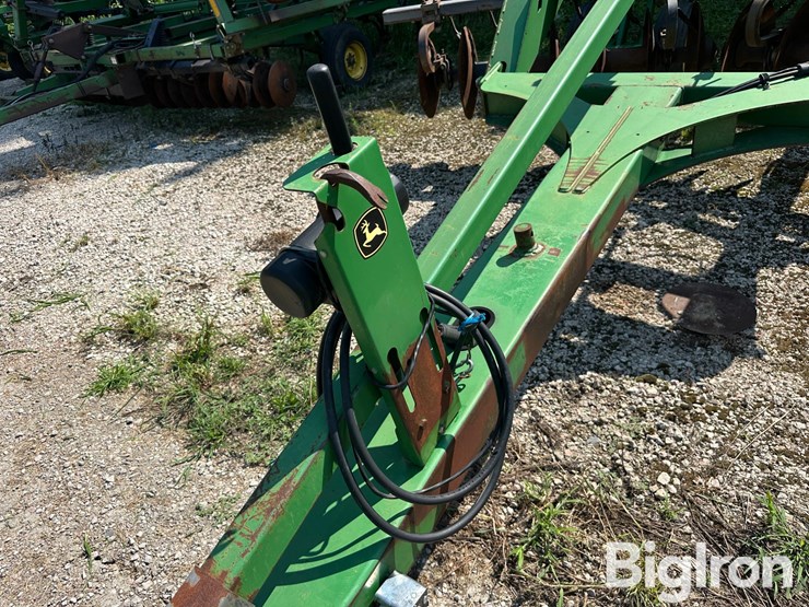 john-deere-512-image-11