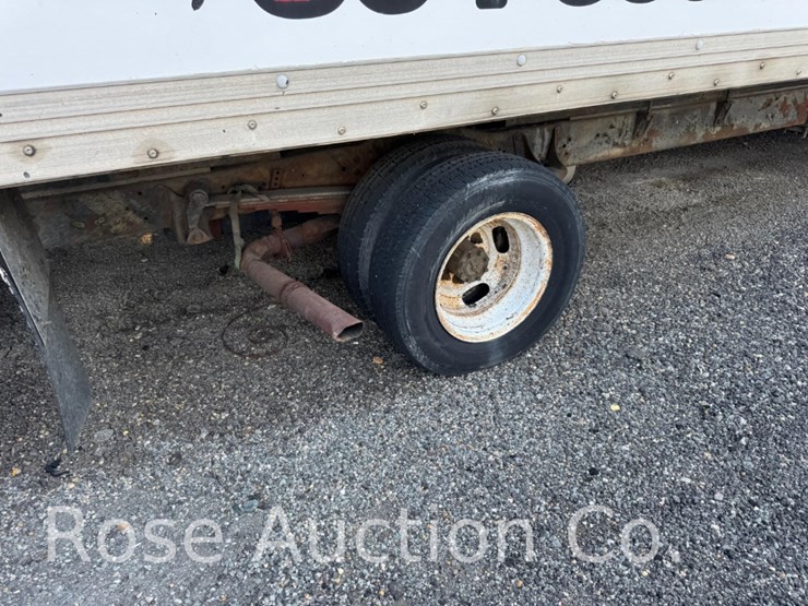 2000-ford-e350-image-4