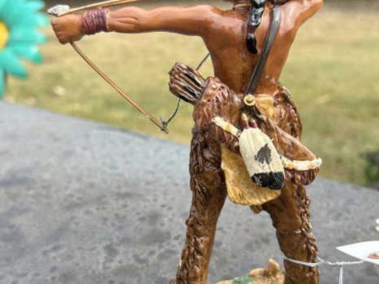 #133-•-(2)-indian-statue-w/bow-&-arrows-image-5