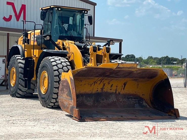 2021-caterpillar-980m-image-1