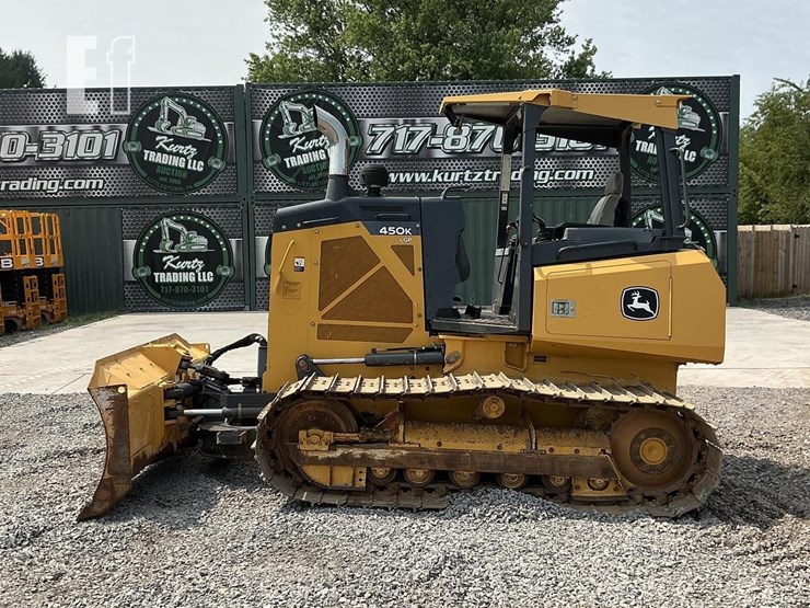 2019-deere-450k-lgp-image-1