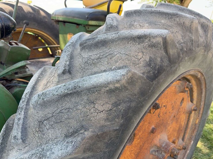 john-deere-60-image-37