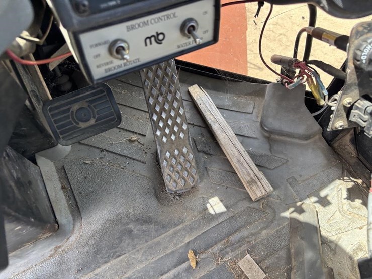 caterpillar-it14g-image-37