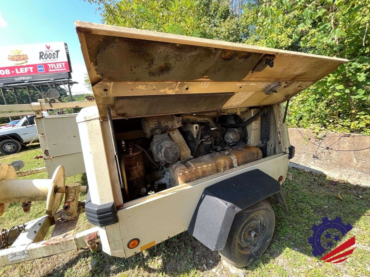2000-ingersoll-rand-p130wjd-air-compressor-image-18