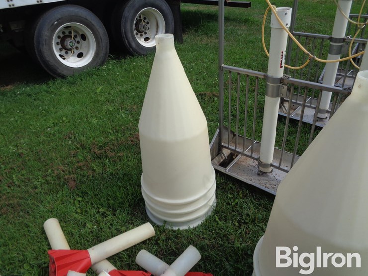 stainless-steel-tube-feeders-image-14