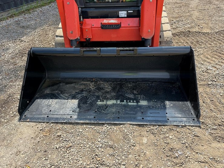 2022-kubota-svl75-2-image-9