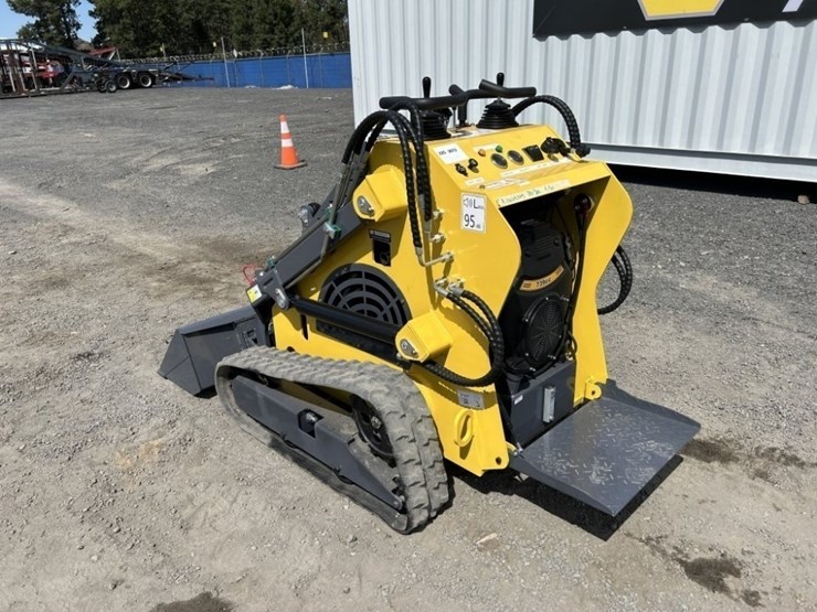 2026-starvox-sv-480-mini-compact-track-loader-image-3