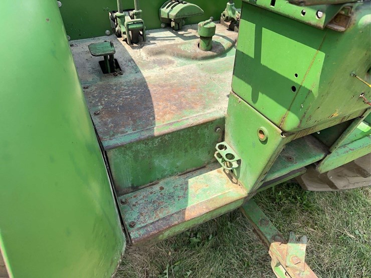 john-deere-r-image-16