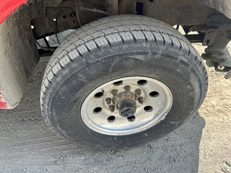 2002-ford-f350-xlt-image-13